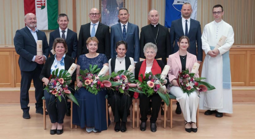 Zala legjobbjait díjazták a megyeházán – nyolc elismerést adtak át az ünnepi közgyűlésen (galéria)