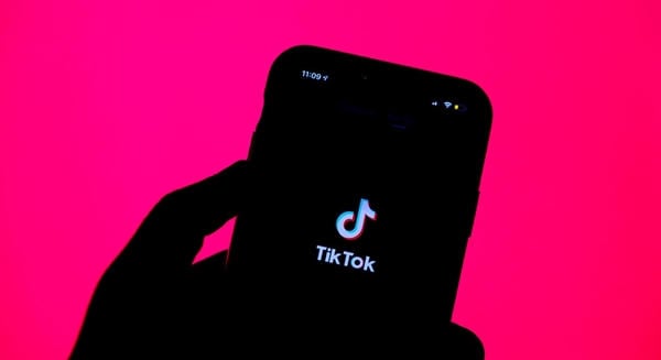100 millió dollárt fizet a TikTok, és korlátozások jönnek