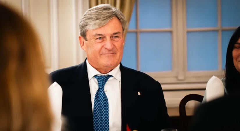 Változik a kormányülések rendje, Kapitány István bejelentette az új menetrendet