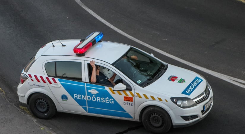 időszakos útlezárások lehetnek a repülőtérre vezető utakon