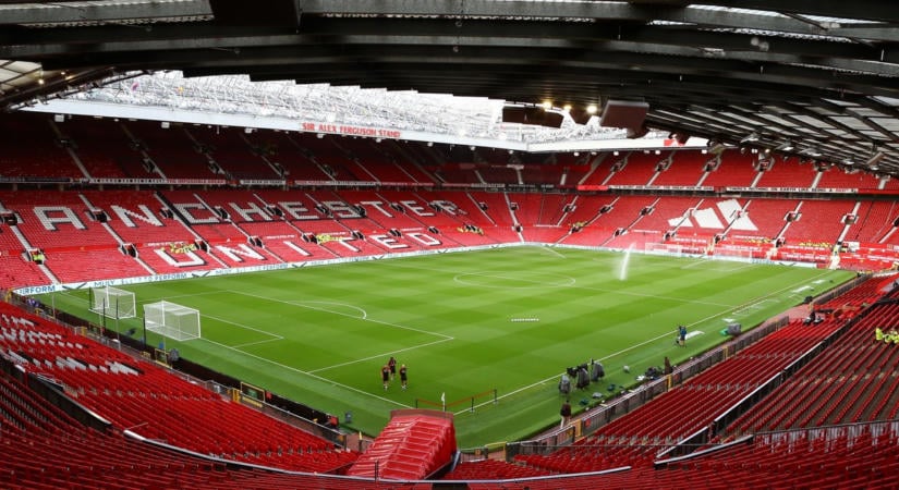 Különleges füvet árult a Manchester United: a borsos ár ellenére villámgyorsan elkapkodták a szurkolók