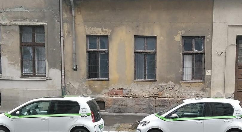 Meghúzza a nadrágszíjat Józsefváros: Pikó András magán kezdi