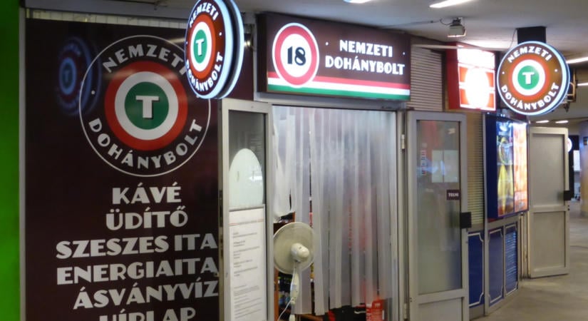 Drágulnak a dohánytermékek, bespájzolnak a trafikok