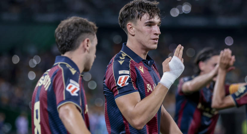 Új csatárt nézett ki a Real Madrid? Carlos Espí kivár a királyiak miatt