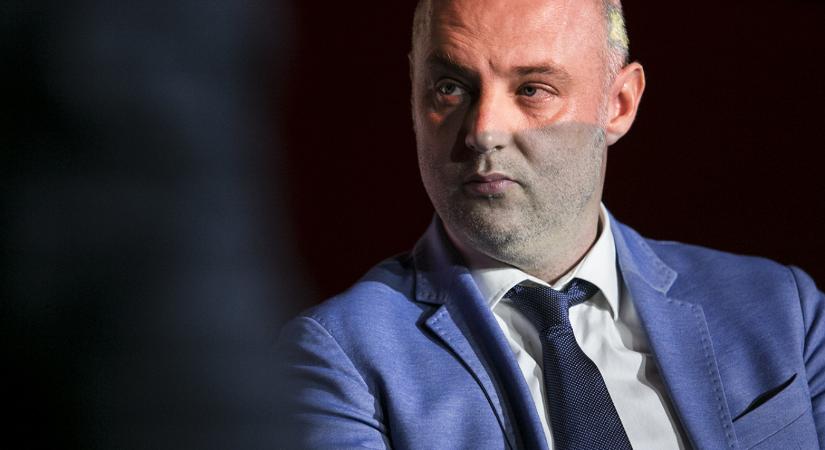A korrupció az, amiből Kuna Tibort kihagyják