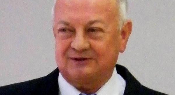 A rendszerváltás nem csak felülről érkezik