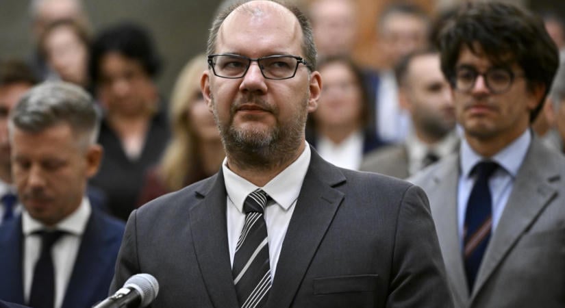 Polyák Gábor: „Egy pályázat elbírálásánál nem lehet szempont, hogy ki kire szavaz”