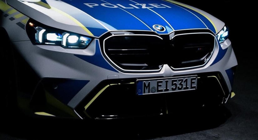 Olyan autót épített a BMW, ami még egy métert sem tehet meg legálisan