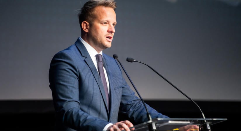 Kórházba került Bohár Dániel, meg kellett műteni az ellenzéki riportert