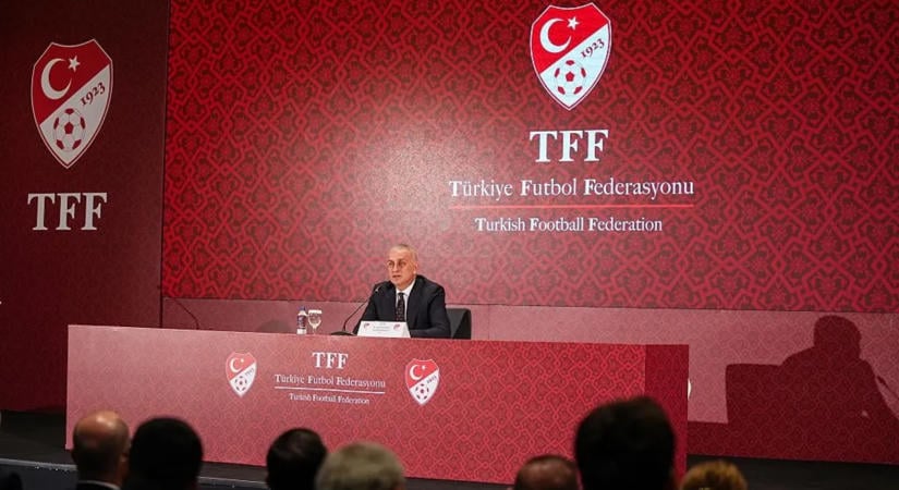 Törökországban 147 labdarúgó klubtisztviselőt tiltottak el másfél hónapra fogadási ügyek miatt