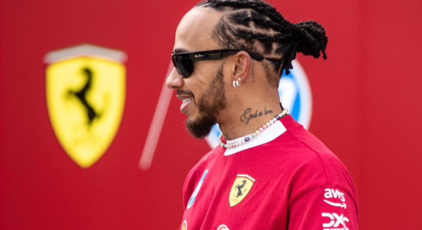 Lewis Hamilton mindent elért, mégis mert váltani – ezt tanulhatjuk a Forma-1 ikonjától