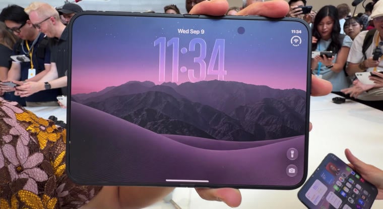 Ha hozzá akarsz jutni egy iPhone Duóhoz, akkor bizony harcolnod kell majd érte