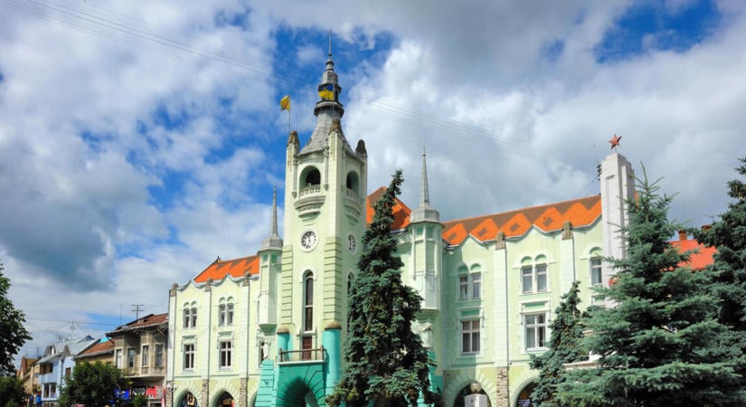Elfogadta az ukrán parlament a nyelvtörvényt