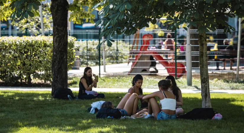 Zavartalan napsütés és újbóli felmelegedés közeleg, ismét kiadták a vörös riasztást