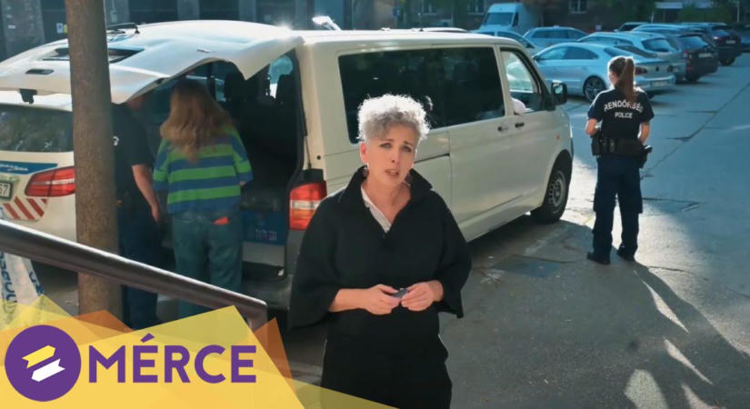 „Megjelenik valaki gumibottal, és öt perc alatt teszi tönkre évek munkáját” – Mi a baja a szociális szakmának Bódis Kriszta krízisbuszával?