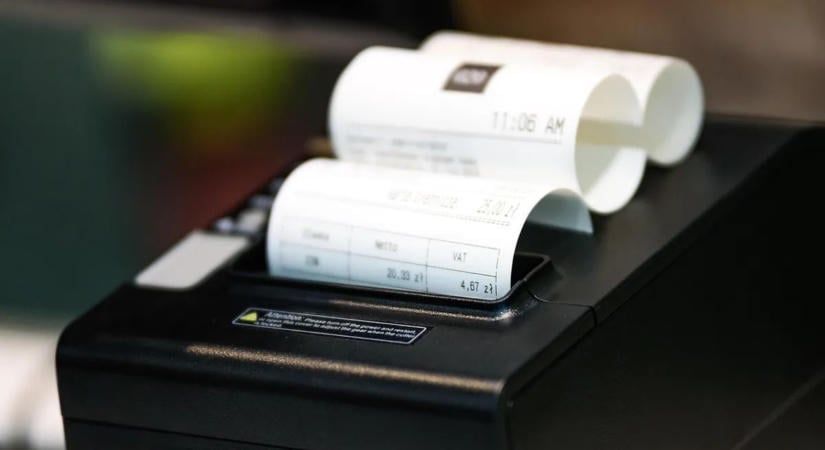 Nyugtatrükkel csapolták meg a trafik bevételét – Több mint 2,3 millió forint tűnt el