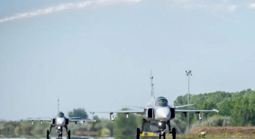 Egy francia kisrepülő miatt riasztották a Gripeneket