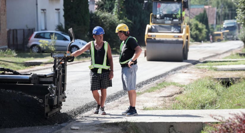 Kétszeres árkülönbség az útépítési ajánlatok között – a képviselők a minőség miatt aggódnak