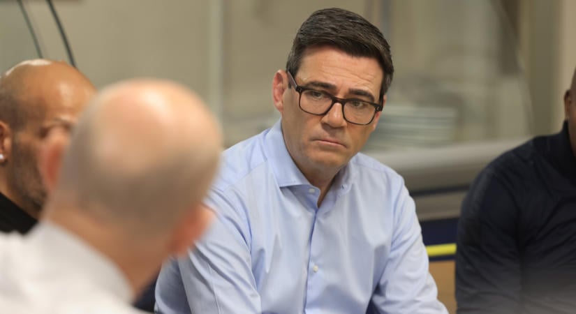 Andy Burnham újranyitná a brit–uniós szabad mozgás kérdését
