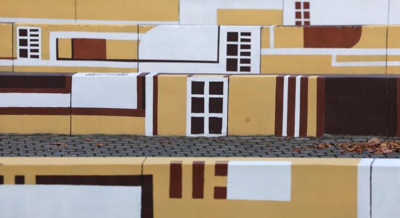 Színesebb lett Miskolc - diákok varázsoltak újjá egy közterületet (fotók, videó)