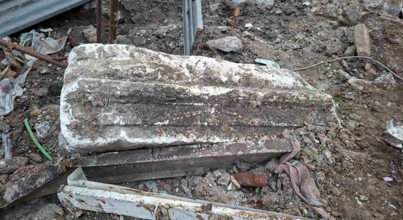 Ókori temető maradványai miatt kell áttervezni egy luxusszállodát Montenegróban