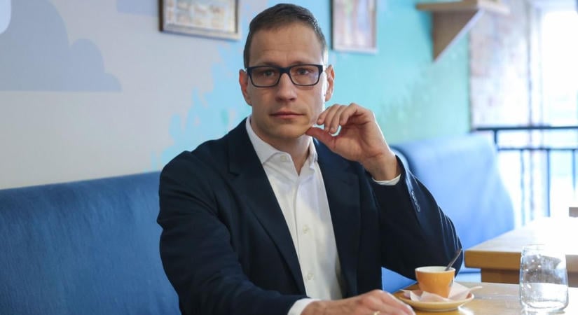„Amikor egy nőt védek, az egész családot védem” – fontos ügyet képvisel a szegedi ügyvéd