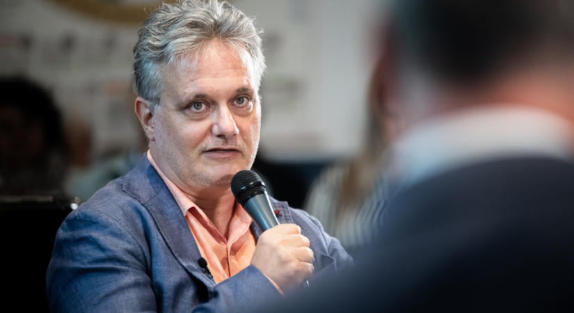Nyáry Krisztián: Jobban jártunk volna, ha a kormány semmit sem csinál