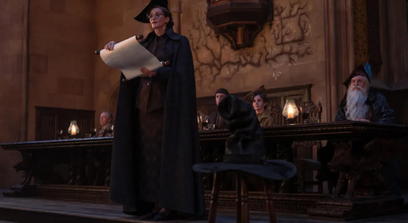 Az új előzetese alapján a filmnél sokkal részletesebben dolgozza fel az első regényt a Harry Potter-sorozat
