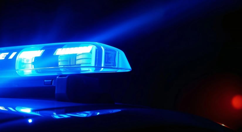 Az NVVH-ra hivatkozva álrendőrök zsaroltak egy férfit, elfogták őket az igazi rendőrök