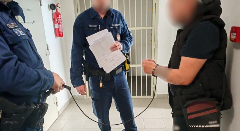 Több százezres zsákmánnyal lépett meg a szabolcsi besurranó – nem sejthette, mi vár rá órákon belül – videóval