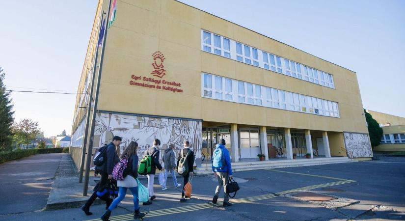 Két egri pedagógus is rangos állami elismerésben részesült Pedagógusnap alkalmából