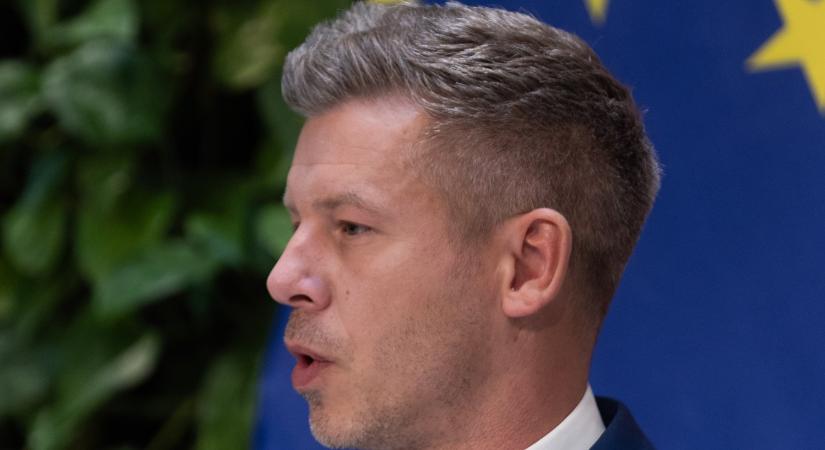 Friss: Áder János pert indít Magyar Péter ellen, ezeket a bizonyítékokat mutatta most be