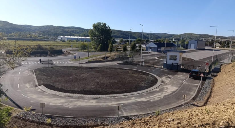 Ki üzemelteti majd az ózdi kamionparkolót?