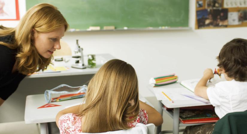 A napokban érkeznek az emelt pedagógusbérek