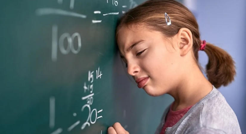 Így győzheti le a gyerek az iskolai szorongást bolygóideg-stimulációval – Íme a szakember tanácsai