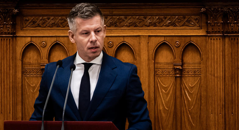 Itt van Magyar Péterék következő nagy terve, a közigazgatás egyik alapját alakítanák át