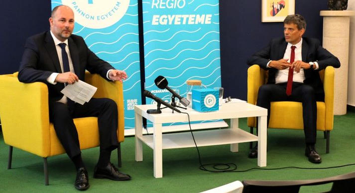 PANNON EGYETEM – Megújult kuratóriummal indul a 77. tanév