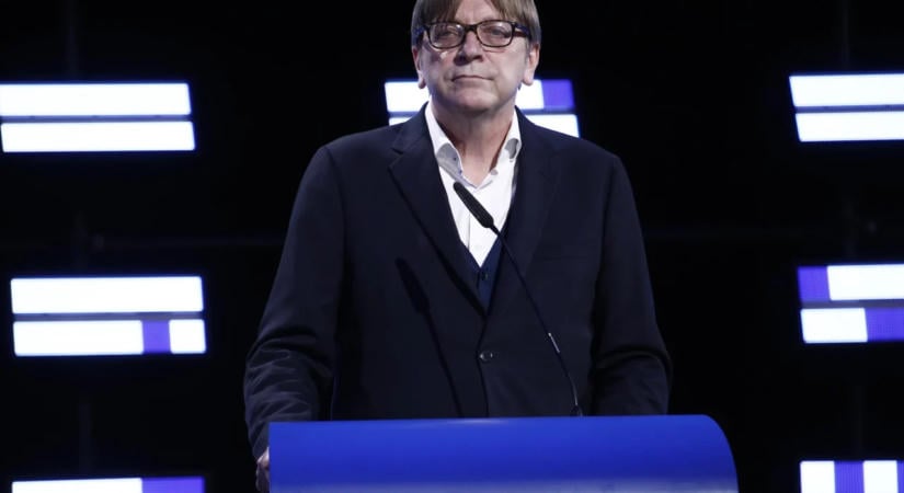 Vizsgálatot indított a belga rendőrség Guy Verhofstadt volt miniszterelnök ügyében