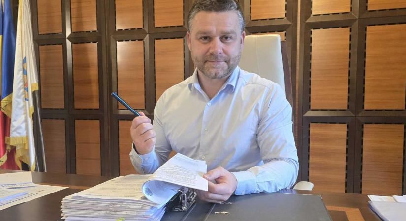 Hatósági felügyelet alatt marad Bukarest főpolgármestere