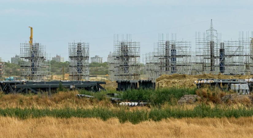A Szegedi Tudományegyetem ellenőrizheti a szegedi BYD-gyár környezetszennyezését