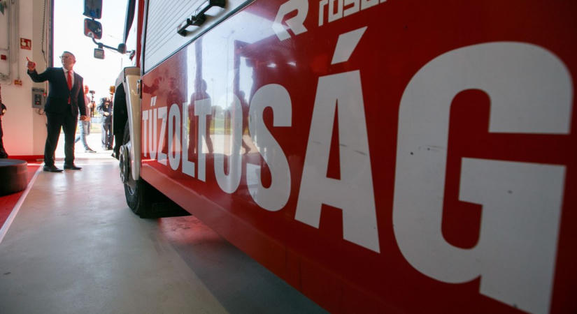 Harminchat év után búcsúzott a szolgálattól Huszár Tibor tűzoltó dandártábornok