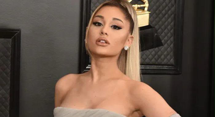 Ariana Grande képtelen a szingliségre?