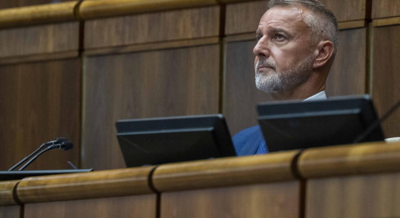 Raši a parlamenti ülésről: Várhatóan átmennek a kormánypárti javaslatok