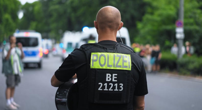 Fel nem robbant gyújtószerkezetet találtak Németorszában egy áramváltó állomáson