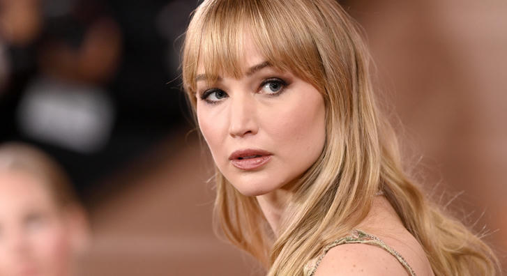 Jennifer Lawrence regisztrált az Instagramra, rögtön kitett egy fenyegető üzenetet