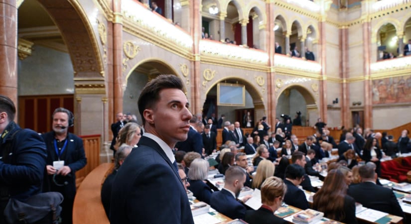 „Hajtóvadászat folyik a jobboldal ellen” – Ellenzéki reakciók a kormányfő napirend előtti felszólalására