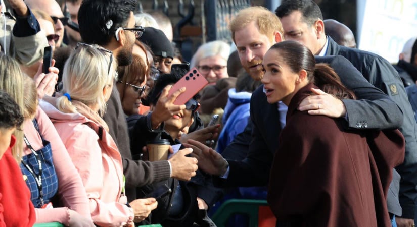 Vége a bujkálásnak: Harry herceg és Meghan Markle együtt jelent meg a nyilvánosság előtt – Galéria