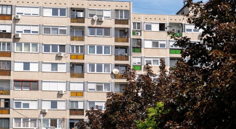 Ilyet se láttunk évek óta: csökkennek a lakásárak