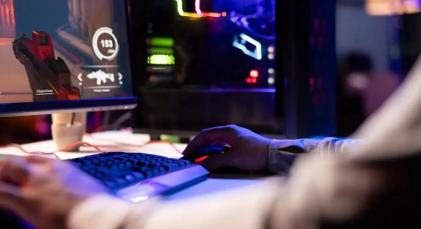 Párizsba költözött az Esports World Cup: nyolc hét alatt szervezték át a hatalmas versenyt