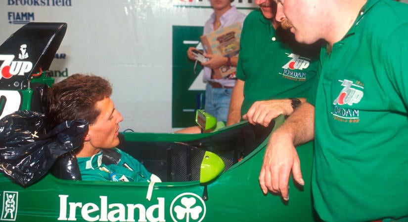 Taxistámadás és egy golfozóval kötött titkos egyezség után debütált ma 35 éve Michael Schumacher az F1-ben - Fotók